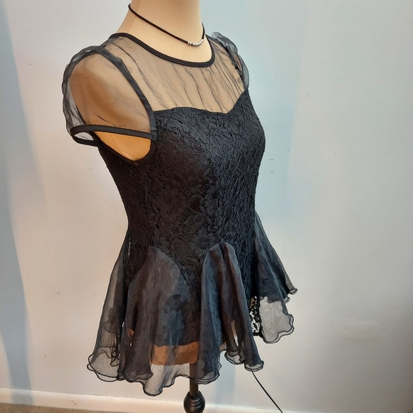 Black Mesh and Lace Coctail Dress - Picture 6 of 16